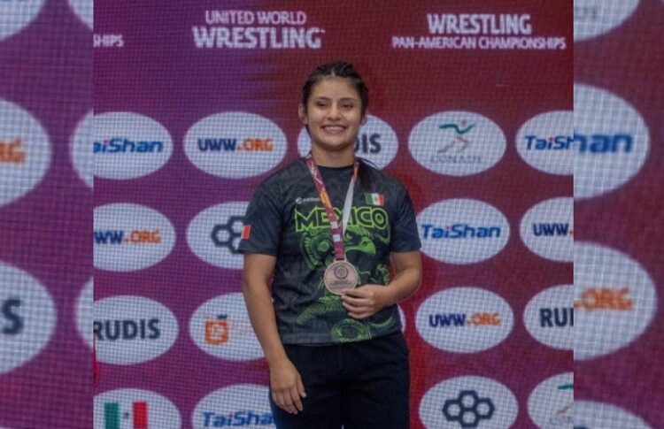 Margot Avelino obtiene bronce en Panamericano de Luchas 2025