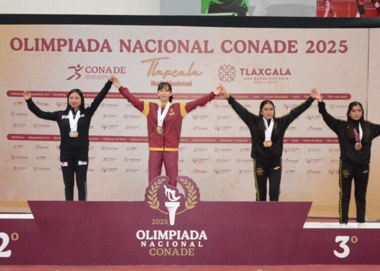 Zoe Atziri Ángel logra medalla de plata en tenis de mesa individual