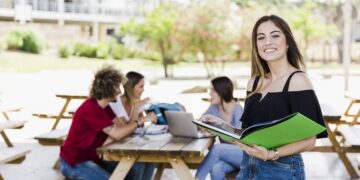 Cómo aprovechar al máximo la universidad si sueñas con emprender