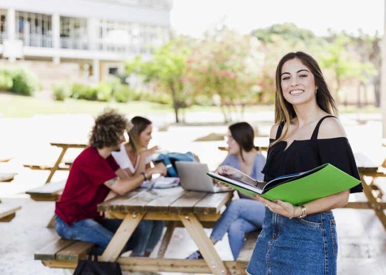 Cómo aprovechar al máximo la universidad si sueñas con emprender
