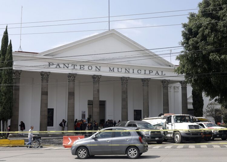 Panteón Municipal ofrecerá servicio de carroza y cremación
