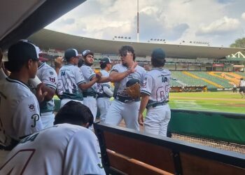 Pericos-Laguna pierden el tercero de la serie en la Liga Metropolitana AA