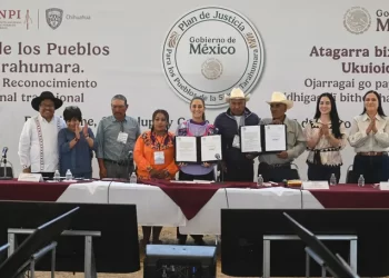 Claudia Sheinbaum restituye más de 280 hectáreas a los pueblos Ódami y Rarámuri de la sierra tarahumara en Chihuahua