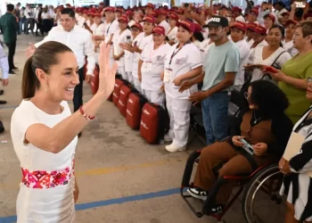 «Es el programa más ambicioso de todo el mundo de atención y prevención a la salud»: Claudia Sheinbaum encabeza asamblea de salud casa por casa en San Luis Potosí