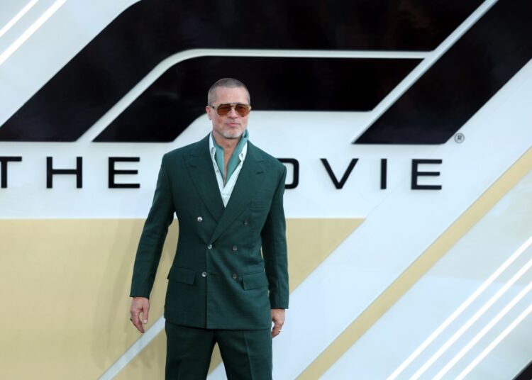 La ‘F1’ de Brad Pitt reúne 144 millones de dólares en estreno