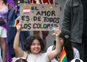 Marcha en defensa de derechos LGTBI+ en Ecuador