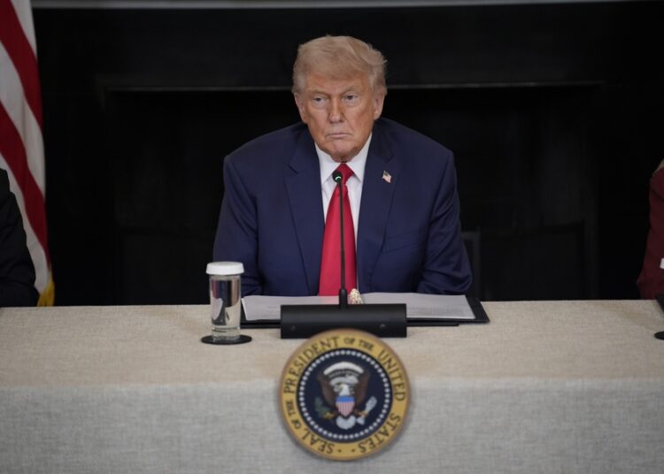 Trump promueve ‘Cuentas Trump’ con exenciones fiscales para bebés