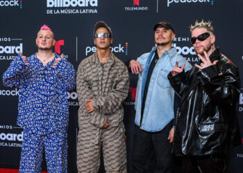 Piso 21, Marc Anthony y Beéle lanzan una nueva versión de salsa de su éxito ‘Volver’