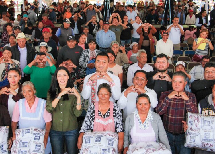Entregan Apoyos para la Transformación del Campo Poblano