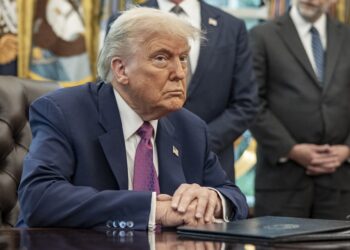 Trump avisa que si hay protestas contra su desfile militar enfrentarán una ‘gran fuerza’