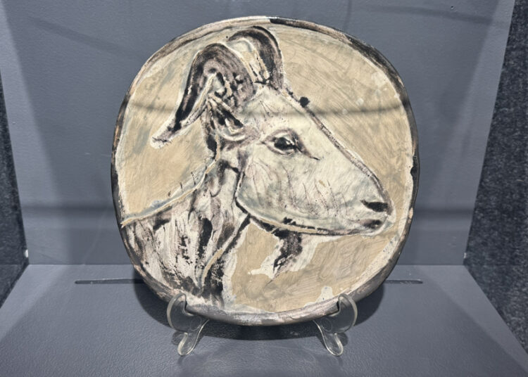 Siete cerámicas de Picasso se subastan por 289.000 euros