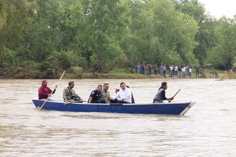 Gobierno estatal atiende emergencia en La Máquina y en La Ceiba
