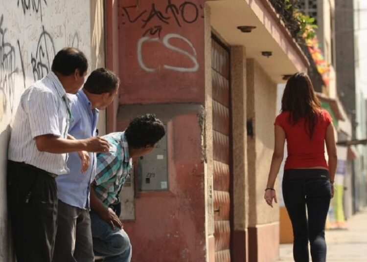 Violencia contra mujeres en espacios públicos, principal lastre social de ciudades