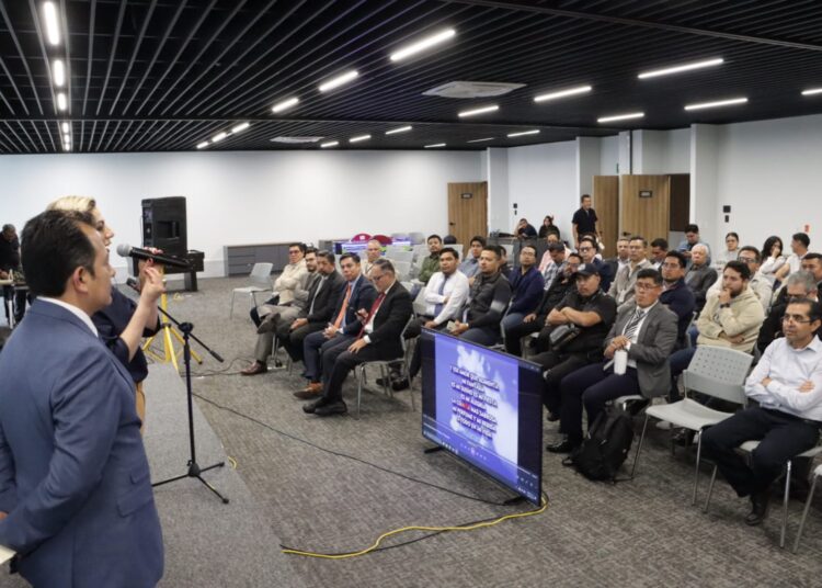 Celebra Congreso Día del Padre; reconoce la entrega de trabajadores