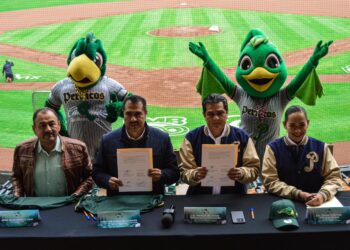Pericos y SNTE 23 firman convenio de colaboración