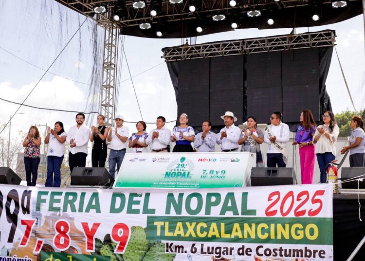 Inaugura Lupita Cuautle 29ª Feria del Nopal en San Bernardino Tlaxcalancingo