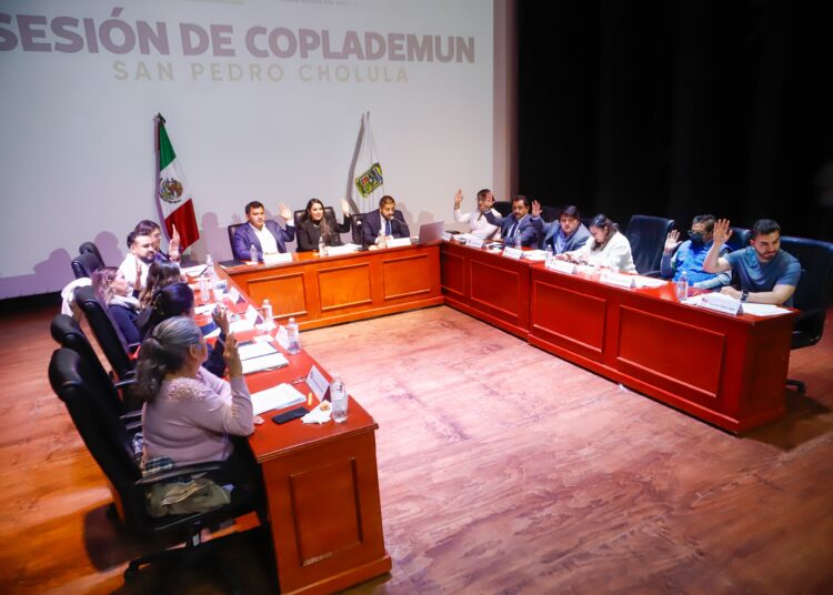 Histórico: aprueban obra pública en todas las juntas auxiliares de San Pedro Cholula para este 2025
