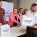 Tere Alfaro entrega despensas a adultos mayores de Cuautlancingo