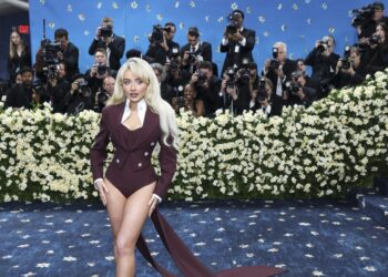 Sabrina Carpenter se burla de su «mal gusto» por los hombres
