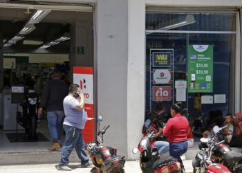 CCE pide que se reduzcan comisiones por remesas
