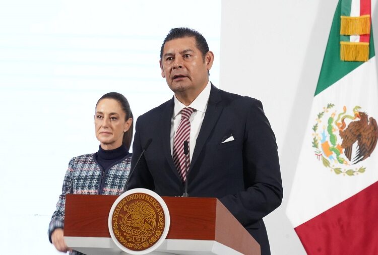 Armenta celebra incorporación de Puebla a Polos de Desarrollo