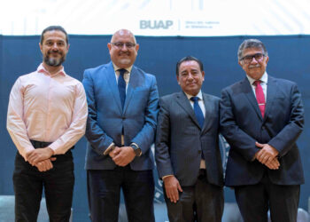 Abordan en la BUAP importancia del acceso al conocimiento e IA