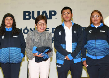 Abandera Lilia Cedillo a la delegación BUAP para los Juegos Deportivos Nacionales Escolares 2025