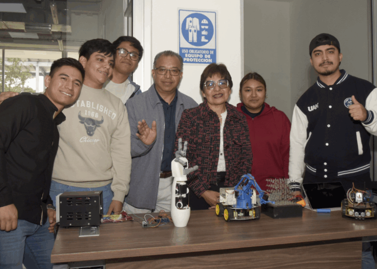 Celebran en CU2 el concurso “Robomatrix, Liga latinoamericana de robótica de competencia”