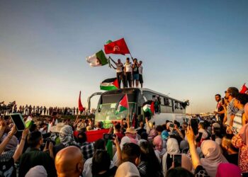 Caravana por Gaza denuncia detención de 4 participantes por milicias de Haftar