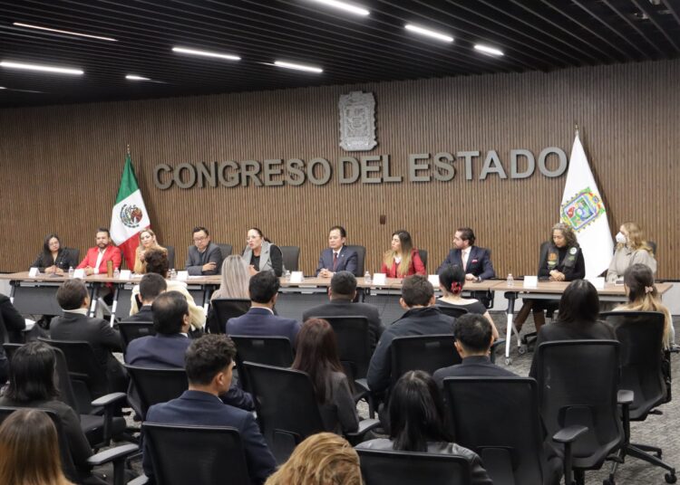 Congreso realiza conferencias “Unidos por la protección y el bienestar animal”