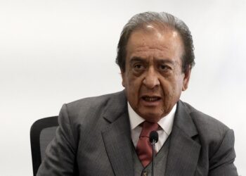 MC solicita formalmente destitución de Leopoldo de Lara