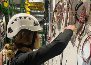 Estudiante BUAP, galardonada en Suiza con el CMS Award 2025