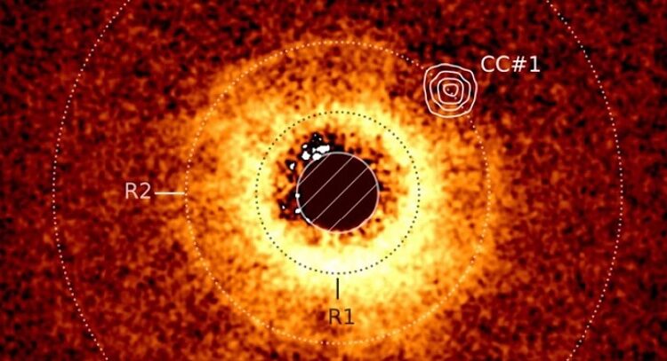 El James Webb descubre exoplaneta gigante gaseoso pequeño