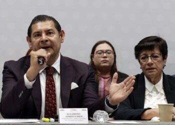 Gobierno de Puebla concreta disminución del 60% en costo de grúas y corralones