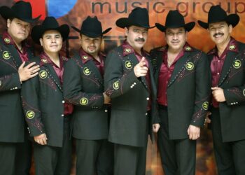Chihuahua multa a Los Tucanes de Tijuana por cantar narcocorridos