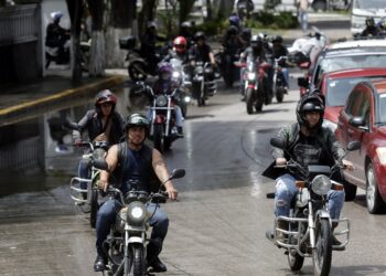 Piden sancionar a motociclistas que tomaron casetas de peaje