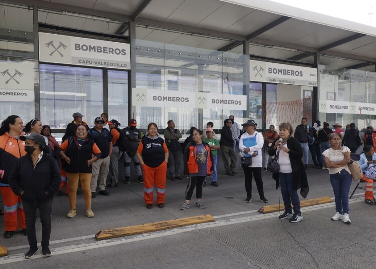 ‘Naranjitas’ exigen mejores condiciones laborales