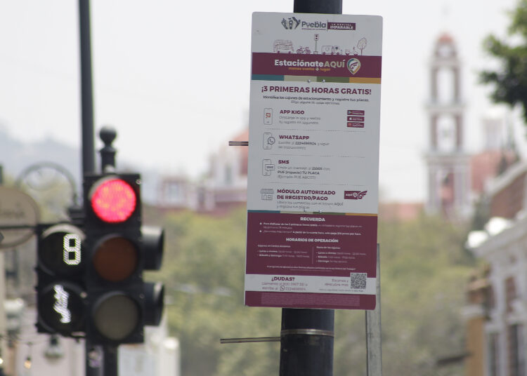 Más de 200 multas diarias por no respetar lineamientos del programa parquímetro