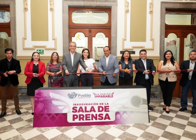 Chedraui reconoce a medios e inaugura Sala de Prensa en el Palacio Municipal
