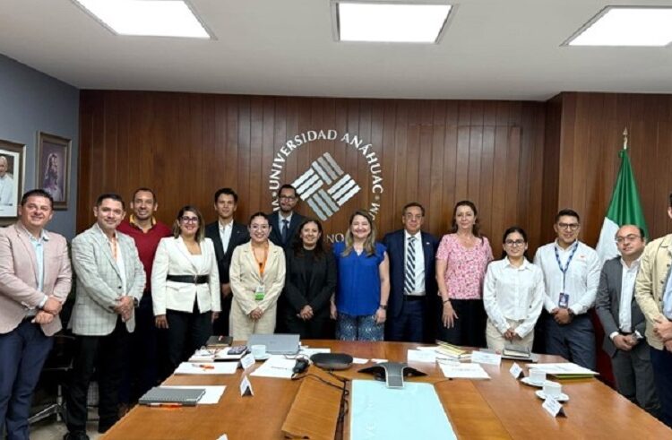 Anáhuac Puebla y Grupo Salinas consolidan alianza estratégica