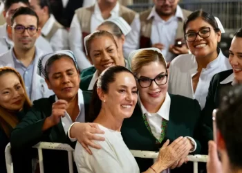 Claudia Sheinbaum supervisa el hospital de alta especialidad del IMSS bienestar que beneficiara a mas de 670 mil personas en Nayarit