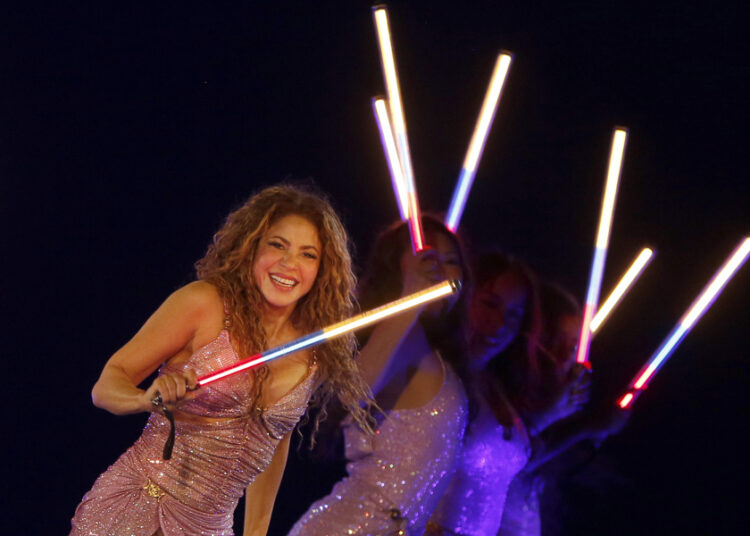 Shakira aplaza su concierto en Los Ángeles por protestas contra redadas