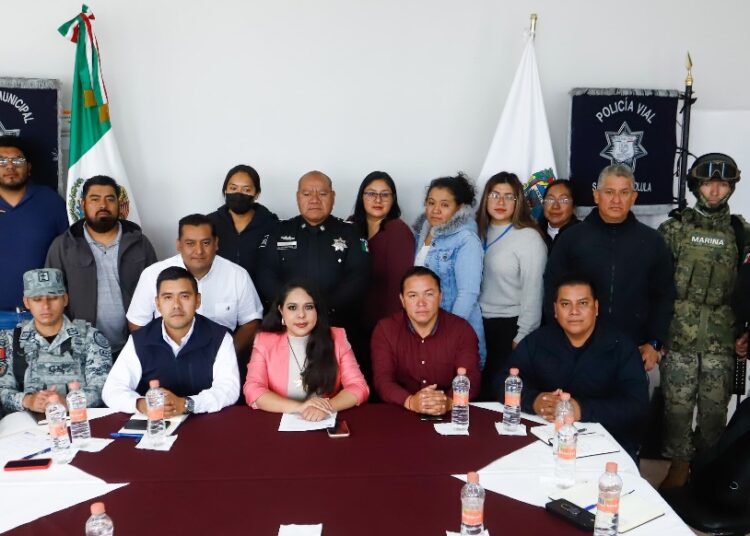 Tonantzin Fernández encabeza mesa de seguridad en San Matías Cocoyotla