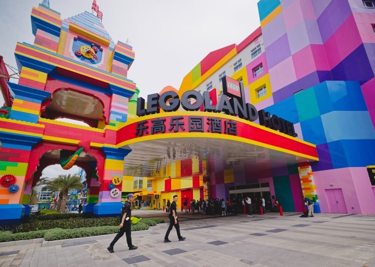 Inauguran en China el parque Legoland más grande del mundo