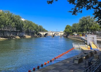 Un siglo después, parisinos y turistas podrán bañarse en el Sena