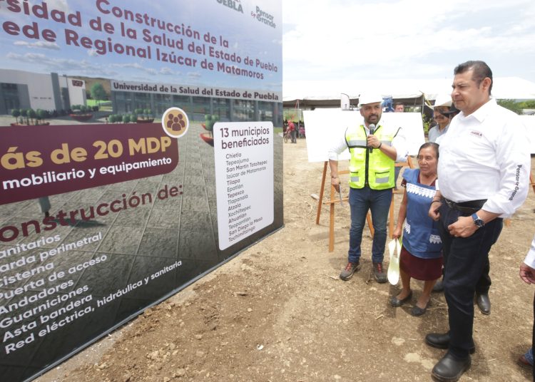 Sumará Izúcar Universidad de la Salud para mixteca y módulo de maquinaria agrícola