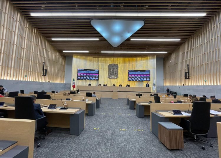 Congreso exhorta a municipios para que establezcan Centros de Bienestar Animal
