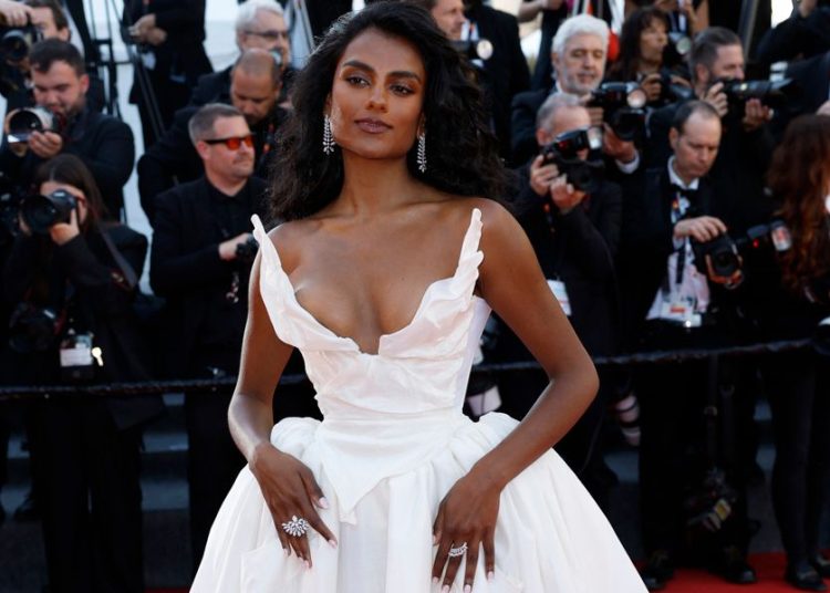 Simone Ashley se suma al elenco de ‘The Devil Wears Prada 2’