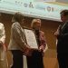 Reconocen a la escritora Guadalupe Loaeza por los 40 años de su libro Las niñas bien