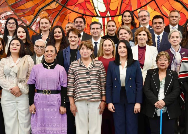 Puebla presenta modelo CEPOSAMI en Reunión Nacional de Titulares DIF